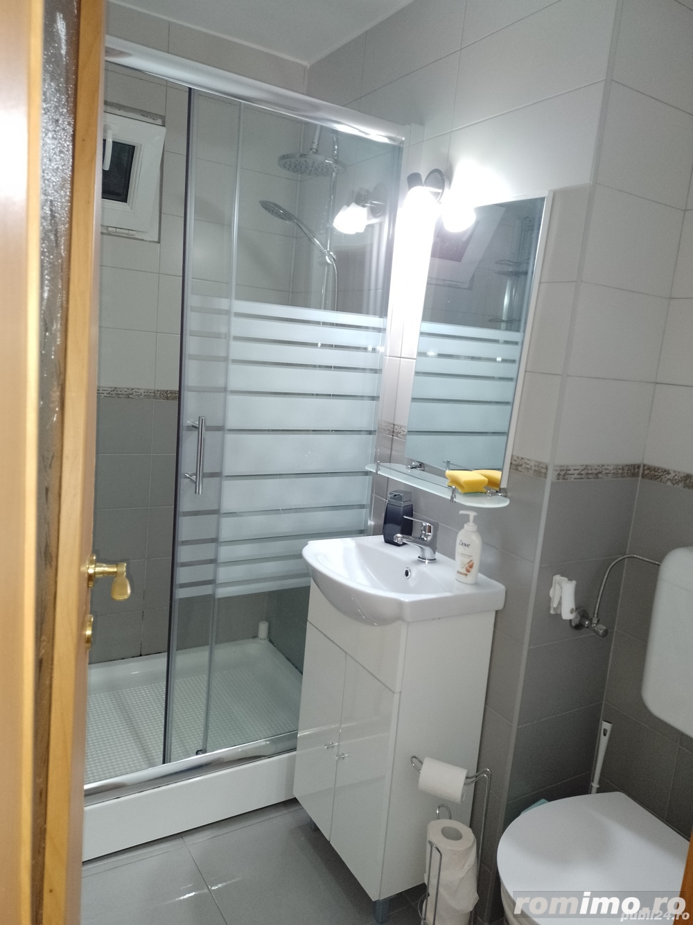 garsoniera de inchiriat in zona Sagului