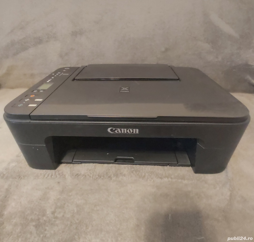Vând imprimantă Canon Pixma TS3355