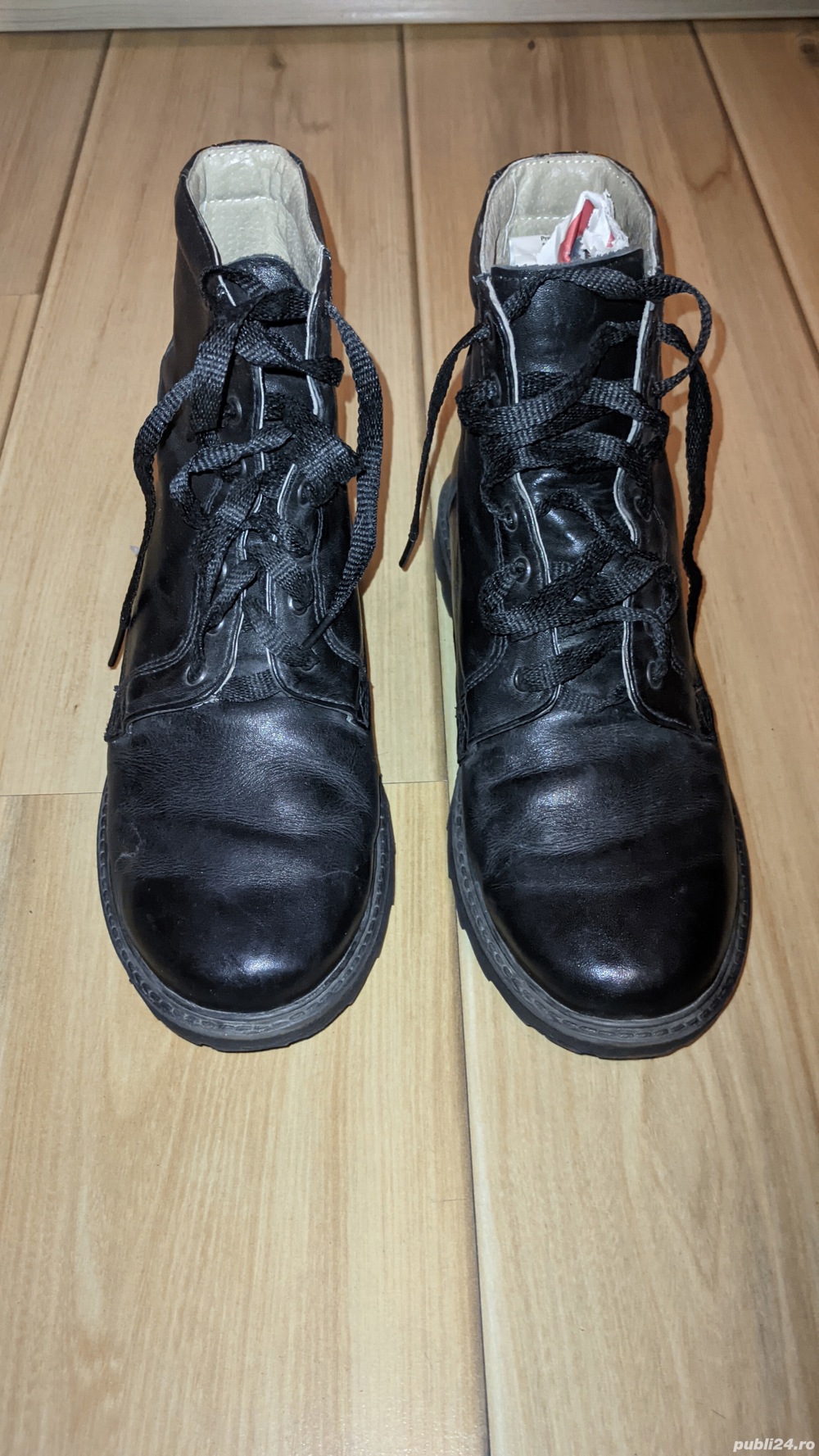 Ghete din piele, marimea 37