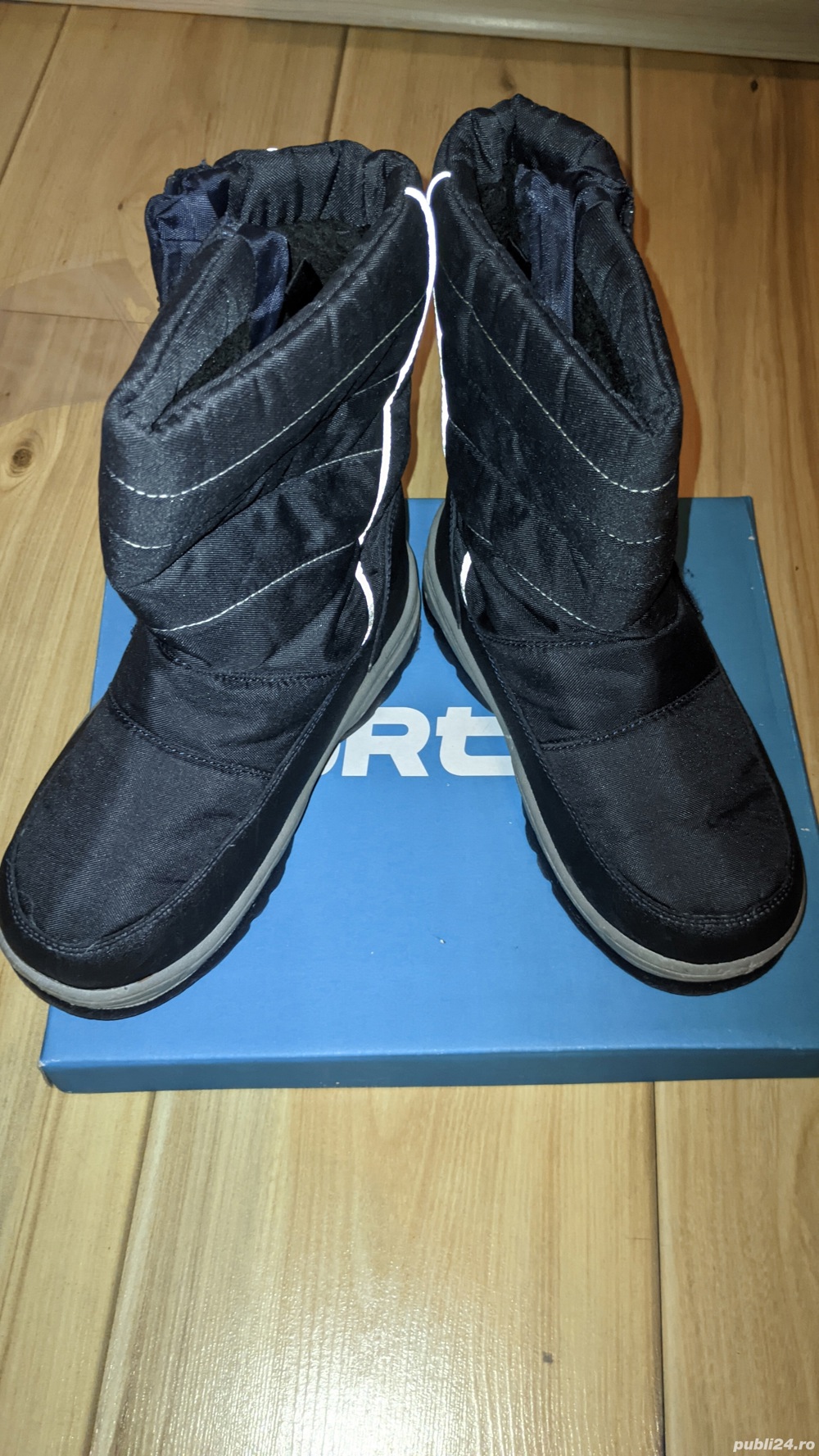 Cizmulite imblanite si impermeabile