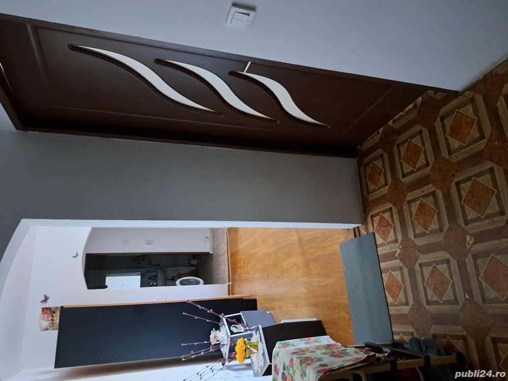 vand apartament 2 camere 