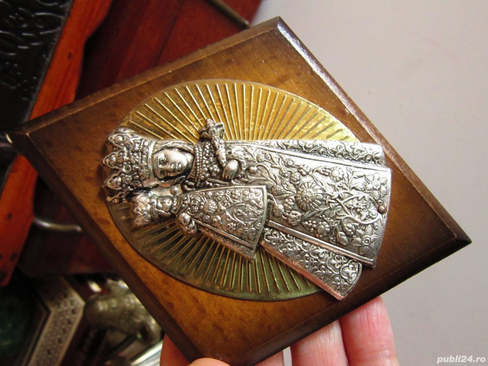 cadou rar Fecioara Maria cu pruncul, Franta colectie '70