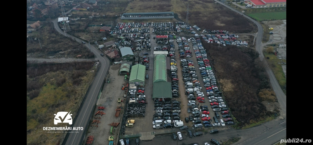 Ridicam masini pentru fier vechi.