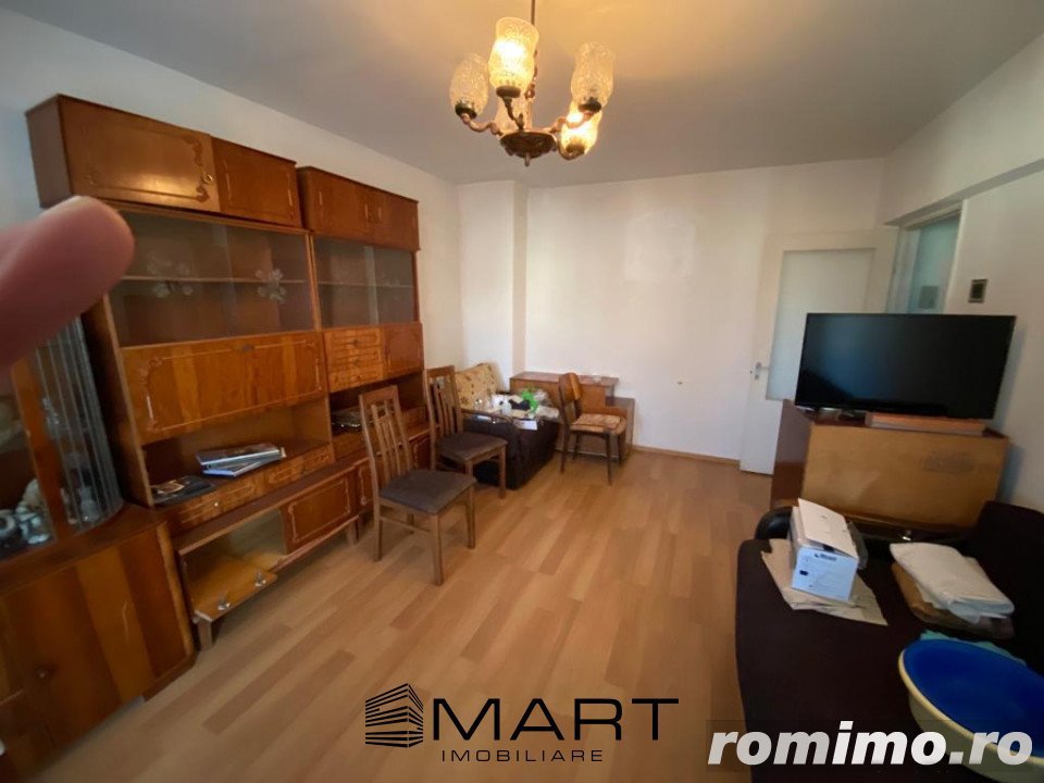 Apartament 3 camere decomandate, zona garii