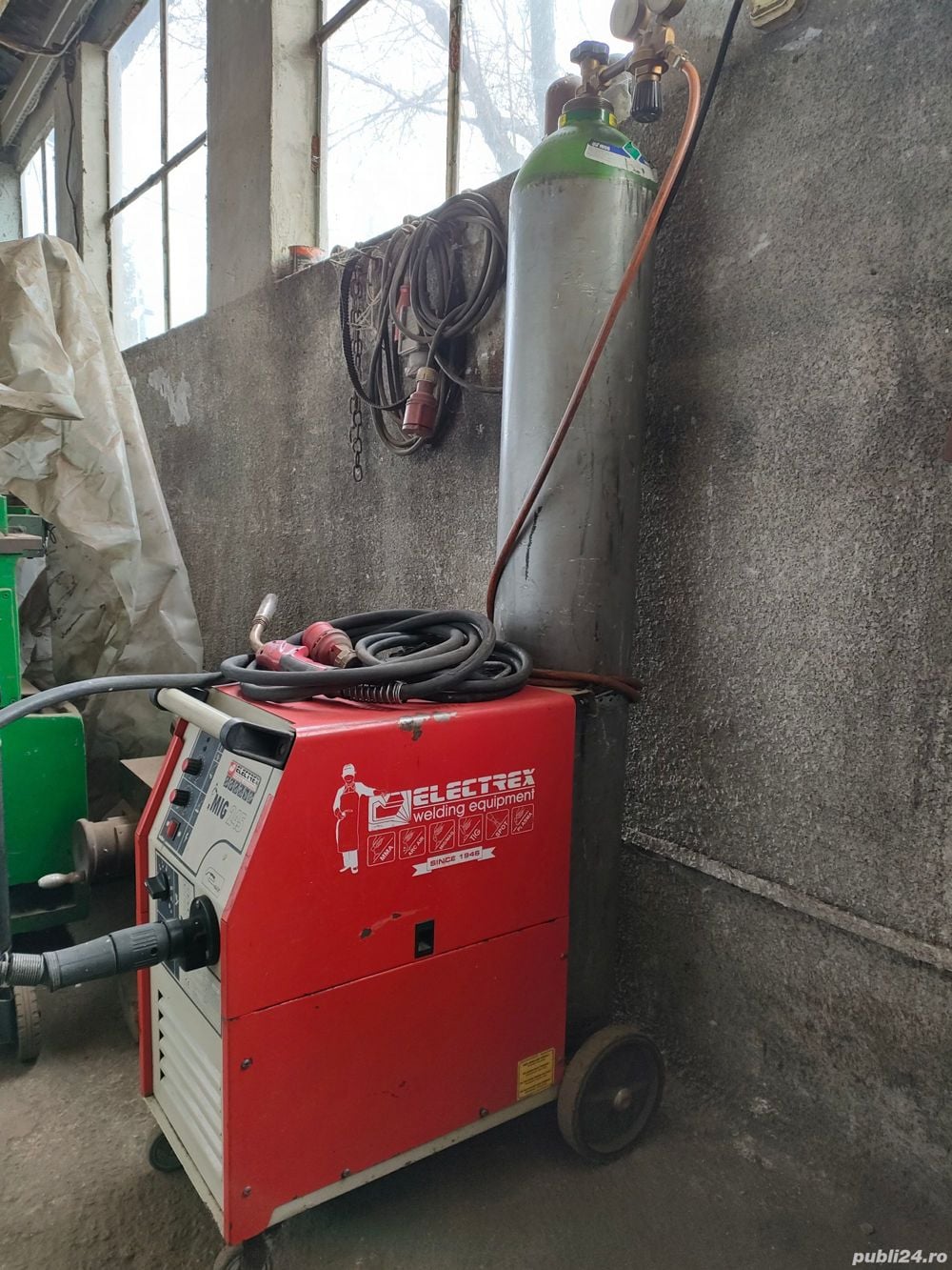 Aparat de de sudura industrial Mig Mag 