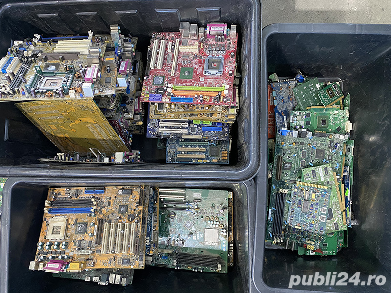 Cumpar placi baza, placi PCI, rami, procesoare, etc, vechi, inutilizabile, defecte
