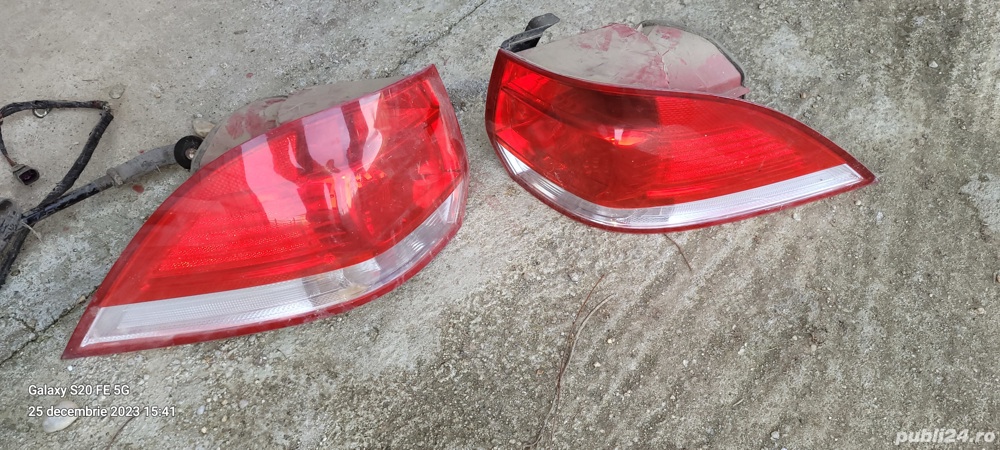 Vând piese din dezmembrare VW golf 5 brake