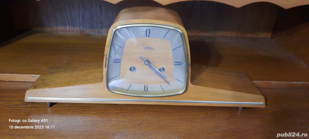 Vând ceas de șemineu Hermle