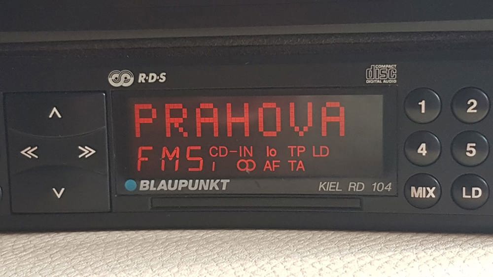 Cd player BMW E36 , casetofon BMW E36