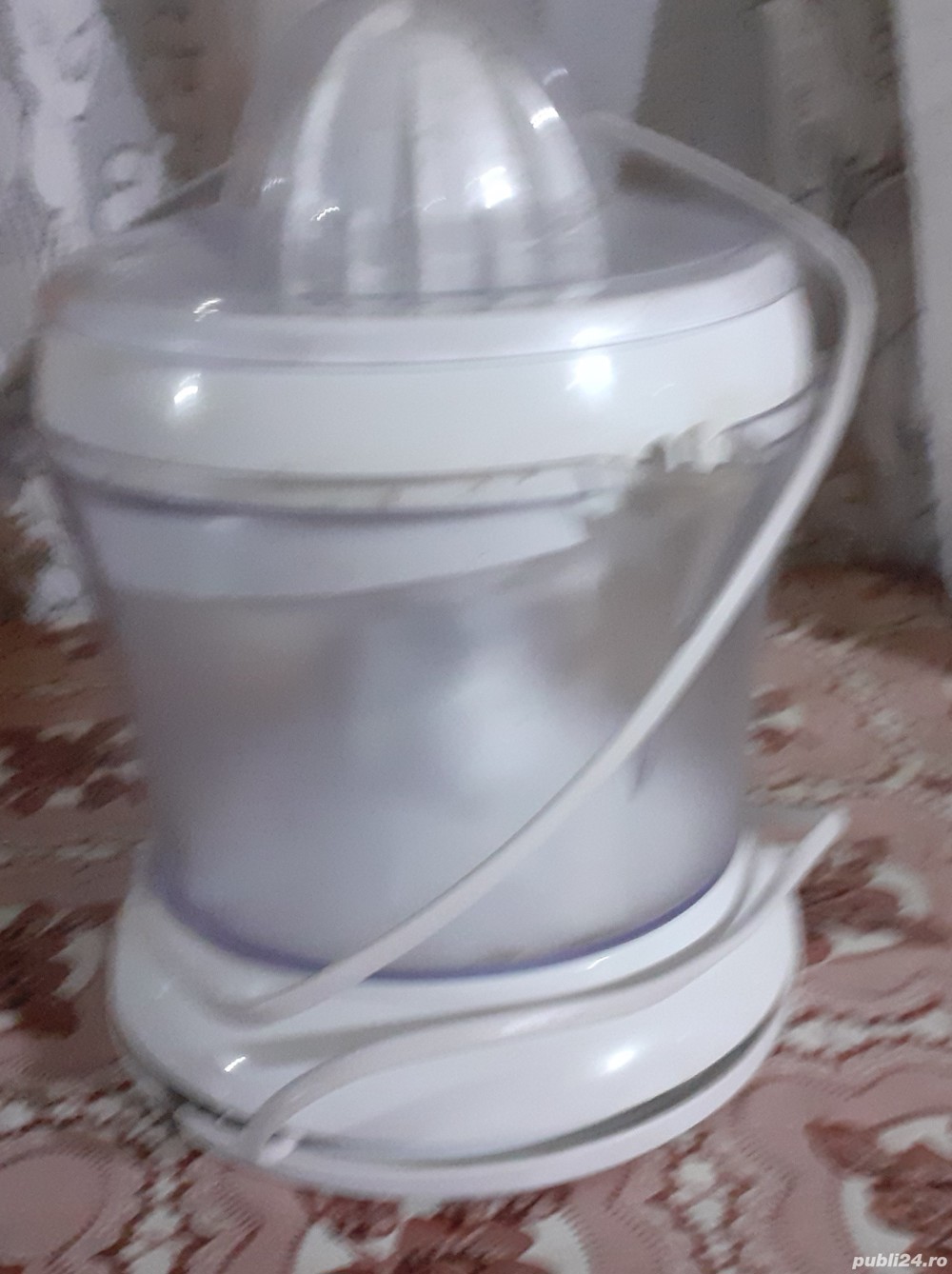 Storcător electric de citrice 