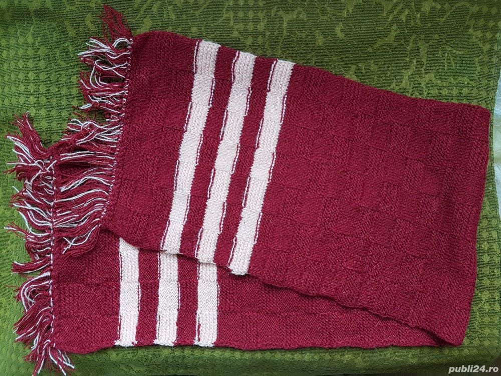 Fulare din lana,NOI.