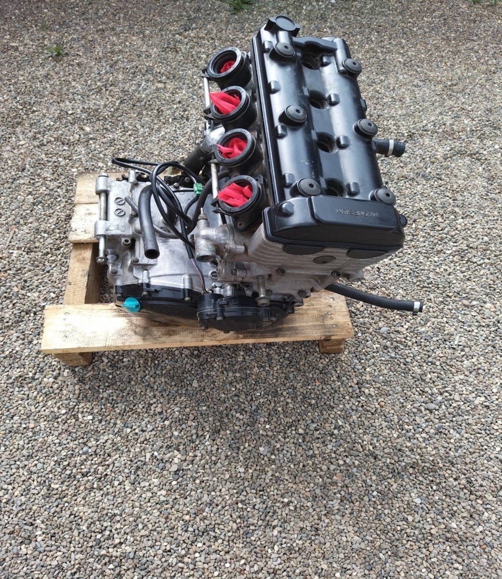 MOTOR suzuki gsxr 600 SRAD