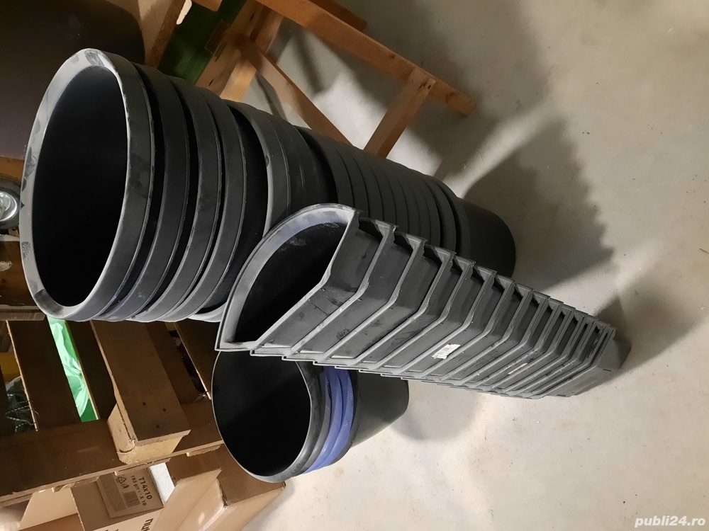 Vand cos gunoi dintr-un material de calitate foarte buna