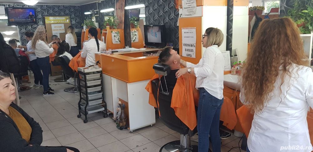 Angajez frizerita si coafeza .