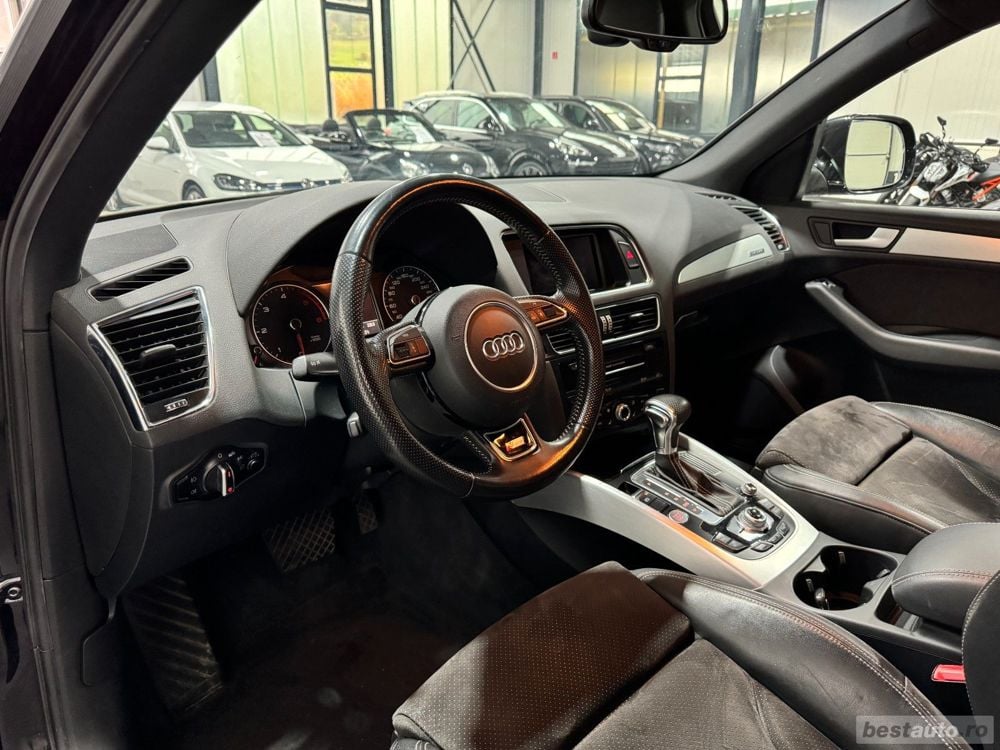 Audi Q5 S-Line 2.0TDI 190CP Quattro, Euro6, Navigatie, sistem audio Bang&Olusen, plafon panoramic