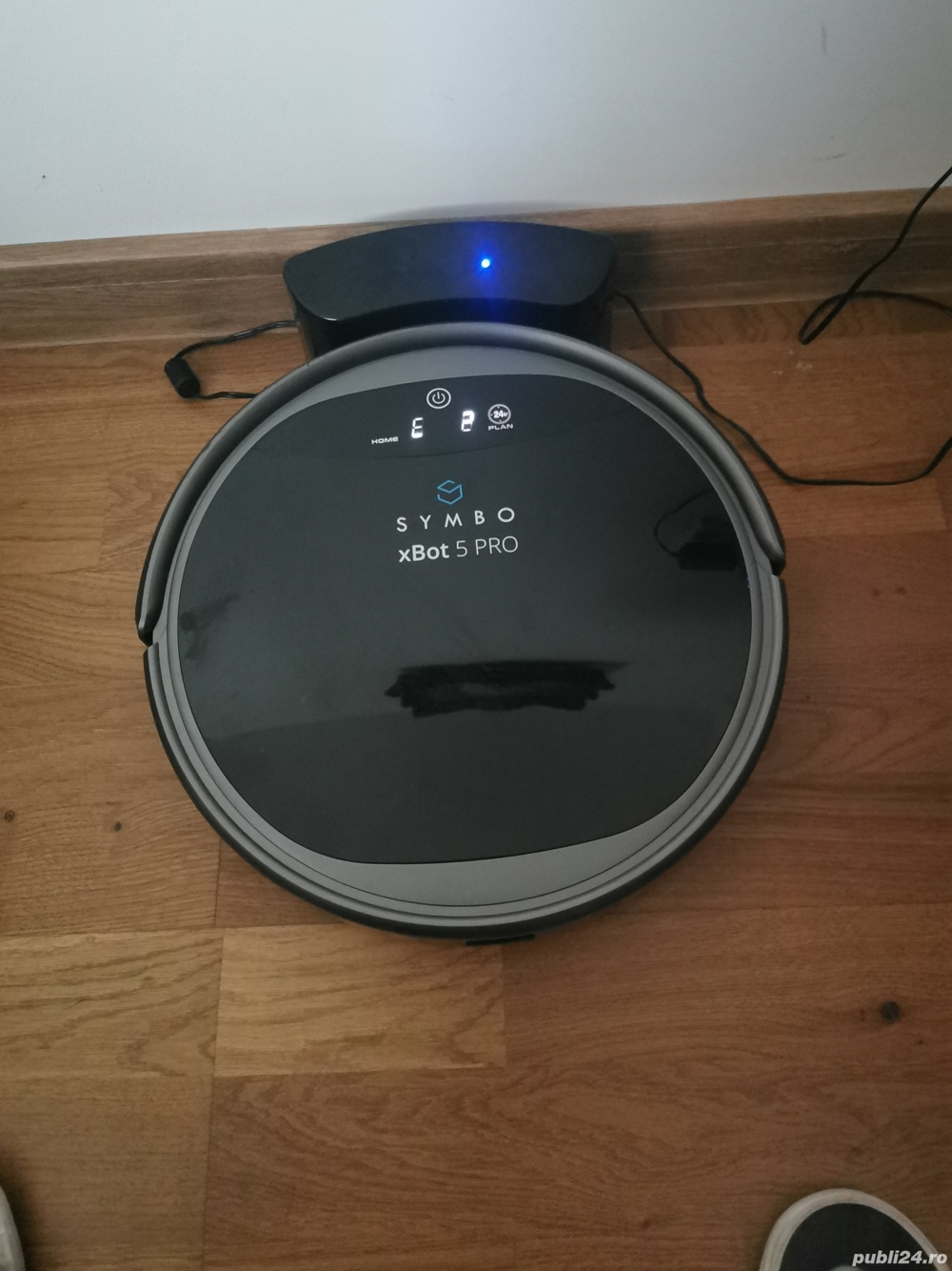 Vând aspirator robot Symbo X Bot 5 cu spălare 