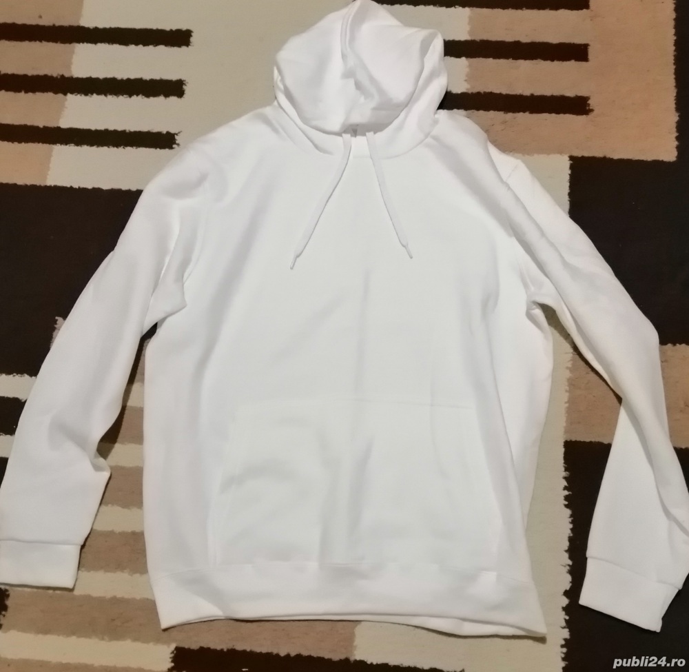 Solex hanorac NOU cu gluga pt adulti