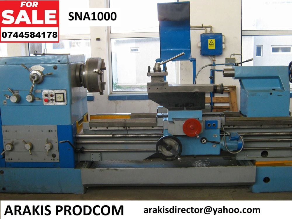 Diferite masini-unelte: strunguri, freze, masini de alezat si frezat, masini de gaurit, etc.