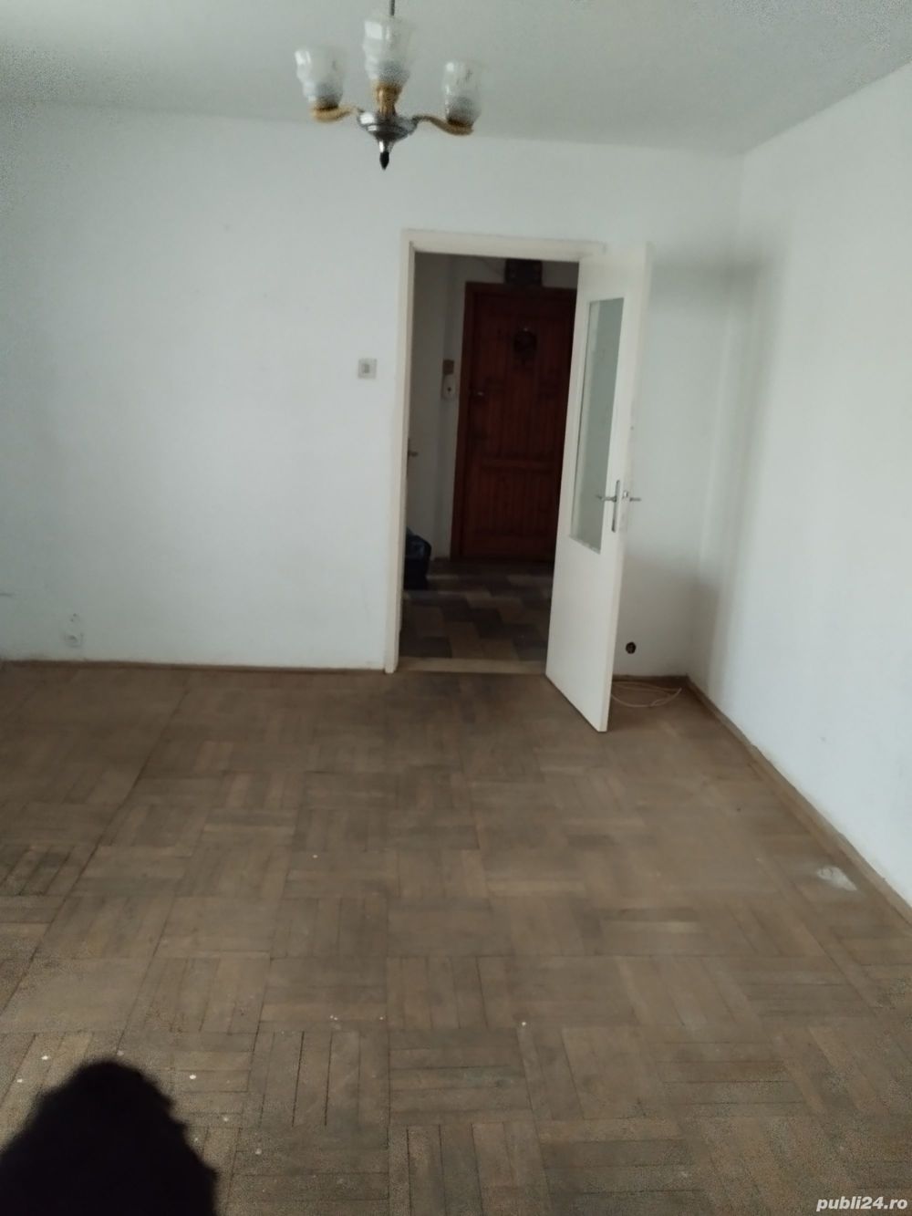 Vând apartament 2 cam  exclus Ag. Imobiliare 