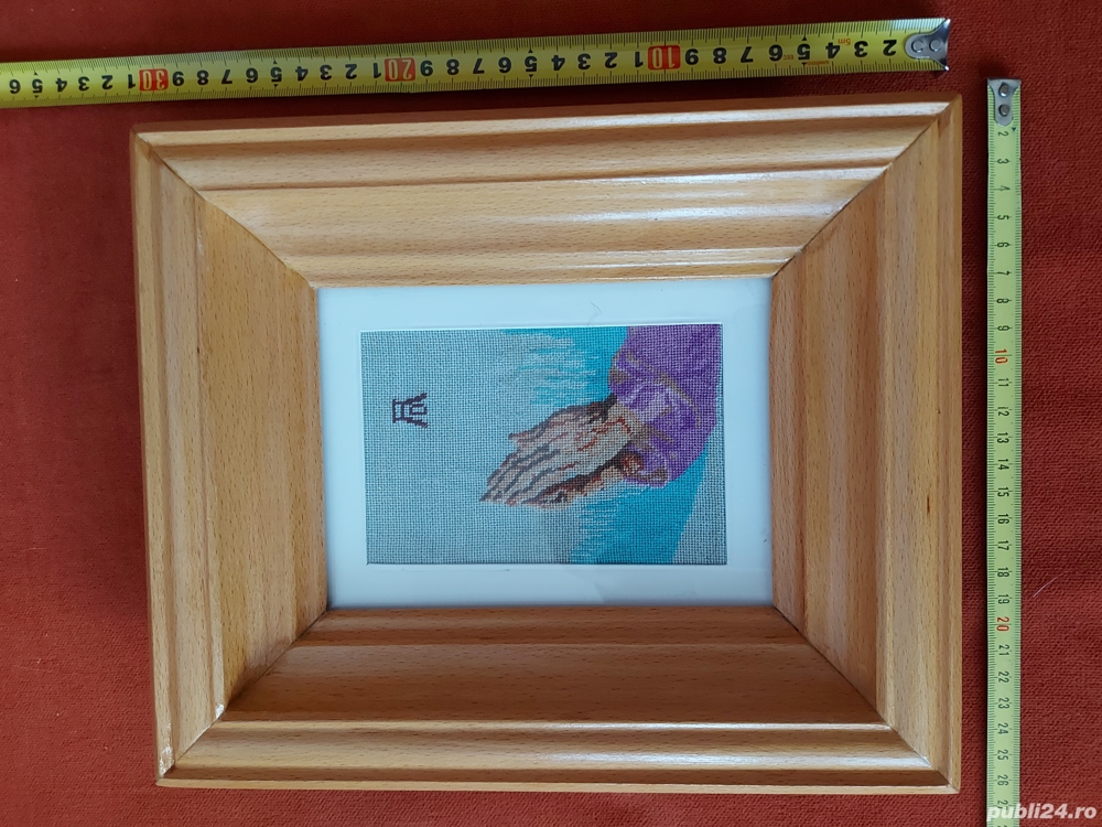 Goblen vechi, cu rama din lemn lacuita si geam din sticla - 1