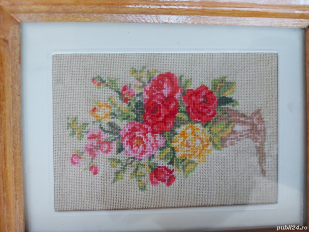 Goblen vechi, cu rama din lemn lacuita si geam din sticla - 3