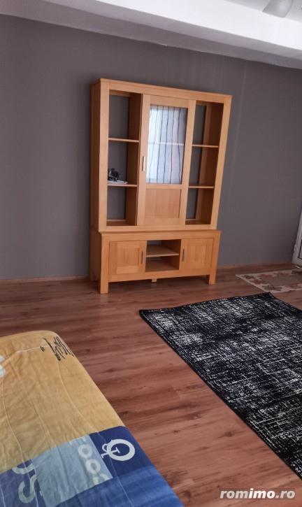 garsoniera de inchiriat in zona Aradului