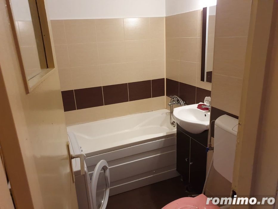 Garsoniera in zona Ozana