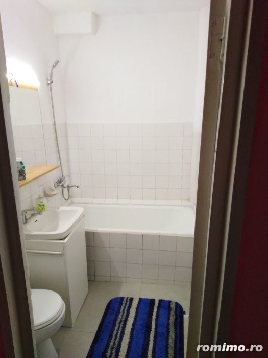 Piata Rahova garsoniera