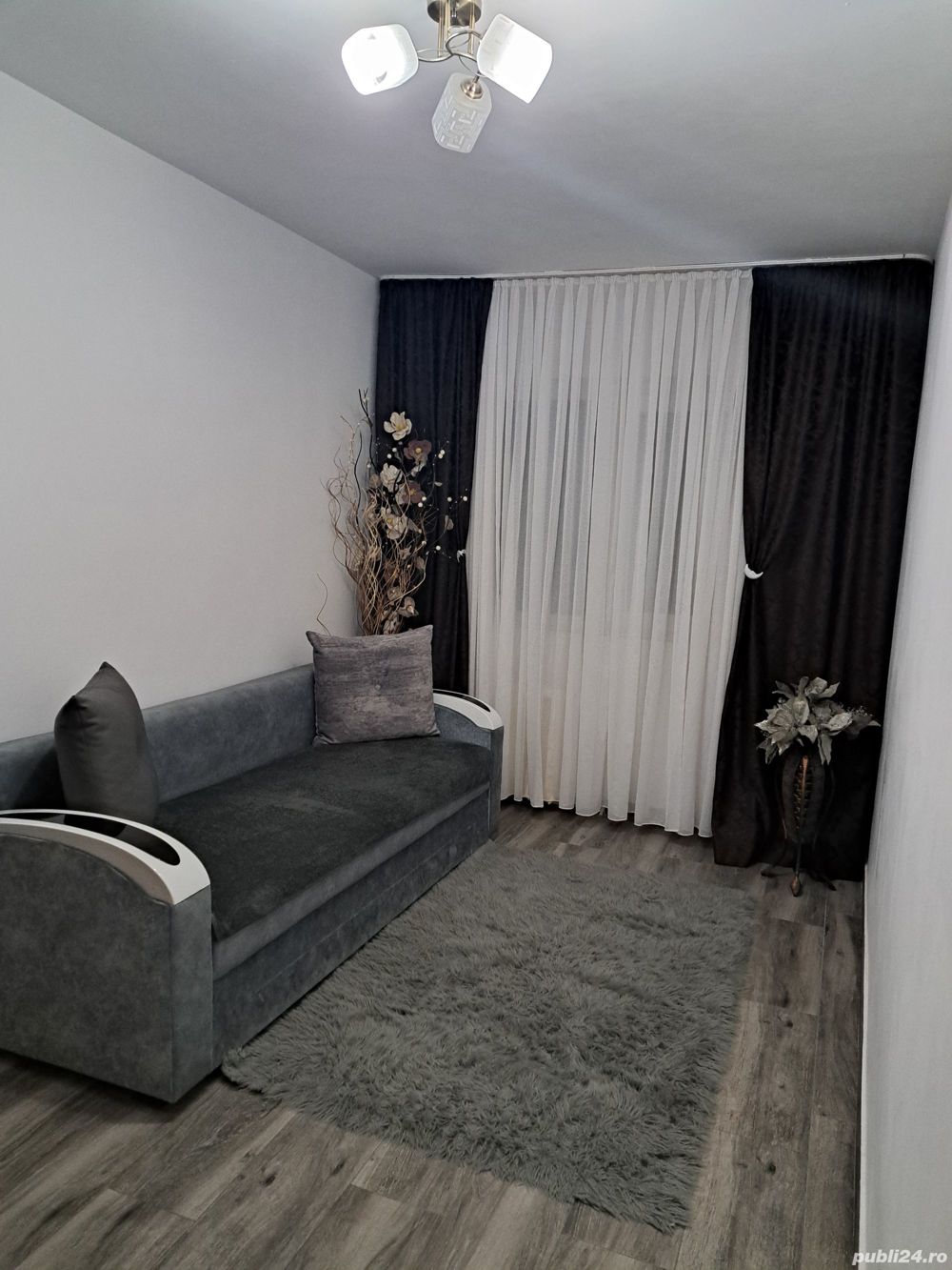 Inchiriez apartament garsoniera in Regim hotelier 100 lei pentru 2 3 ore sau toată ziua 140 lei