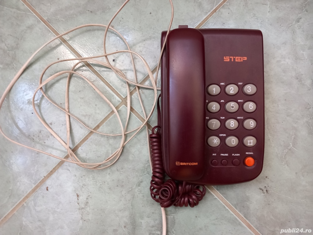 Telefon cu fir Britcom Step (perfect funcțional)