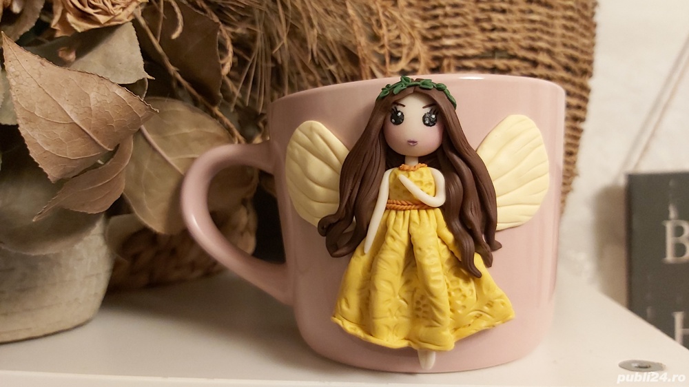 Cadou 8 Martie pentru sotie iubita cana papusa handmade