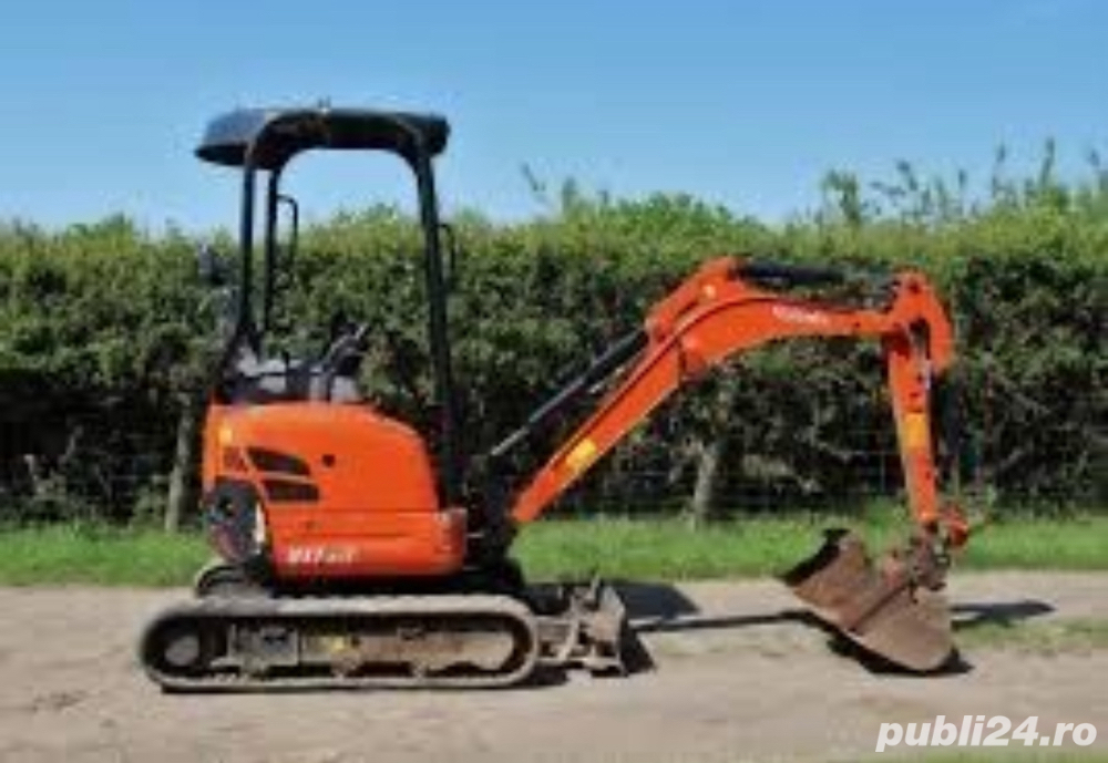 Exacavator Inchiriere Fundatie , Piscina , Canale , Foraje bobcat si cilindru compactor de inchiriat