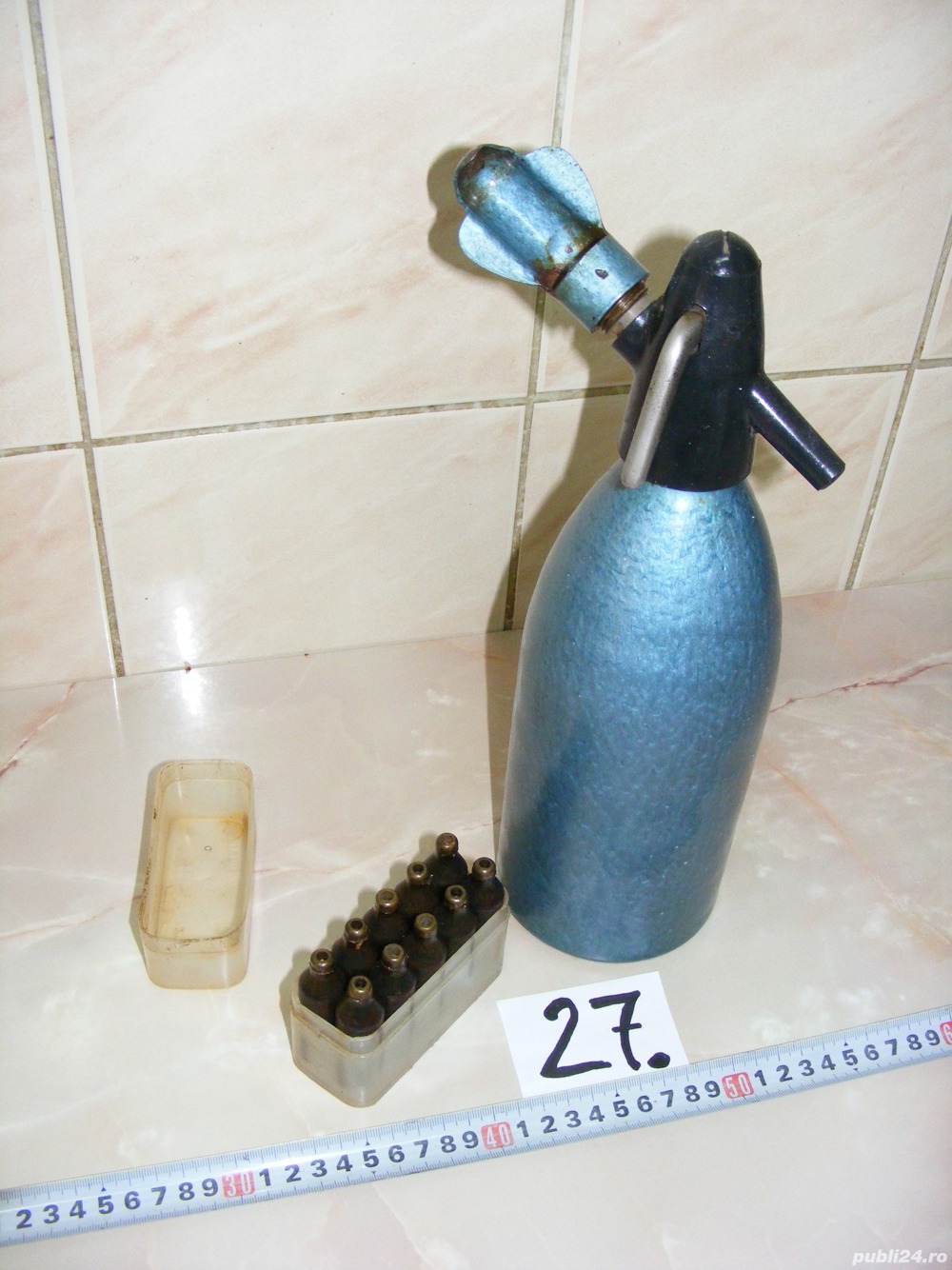 Sifon vechi cu capsule, anii 1970 (cod 27) 