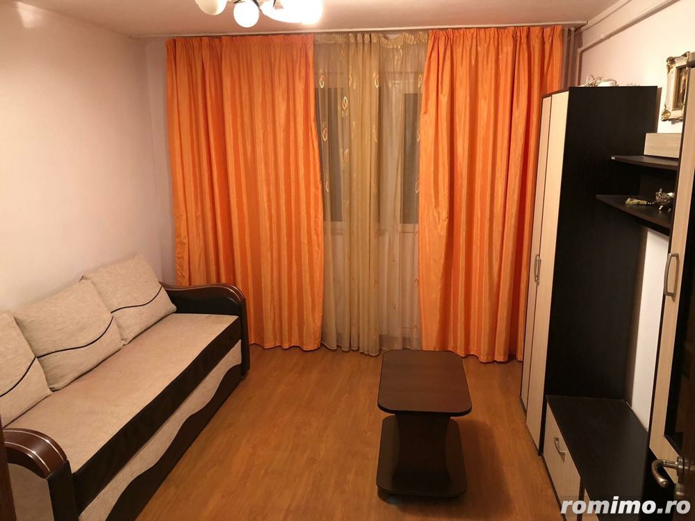 De inchiriat garsoniera in zona stadion 