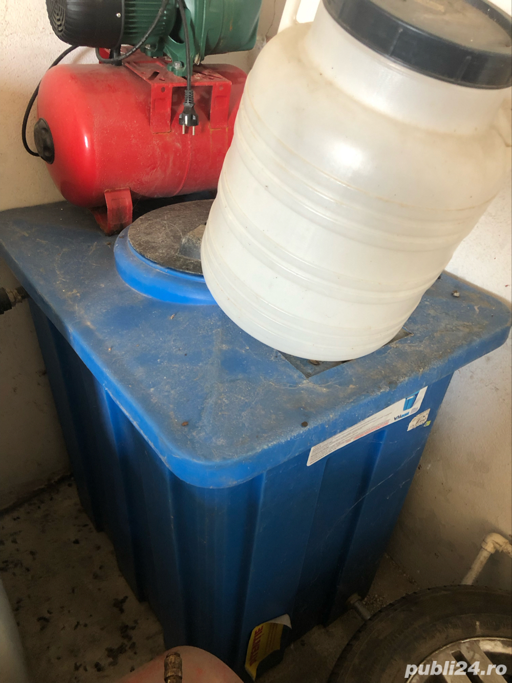 Bazin Rectangular 300 L Apă