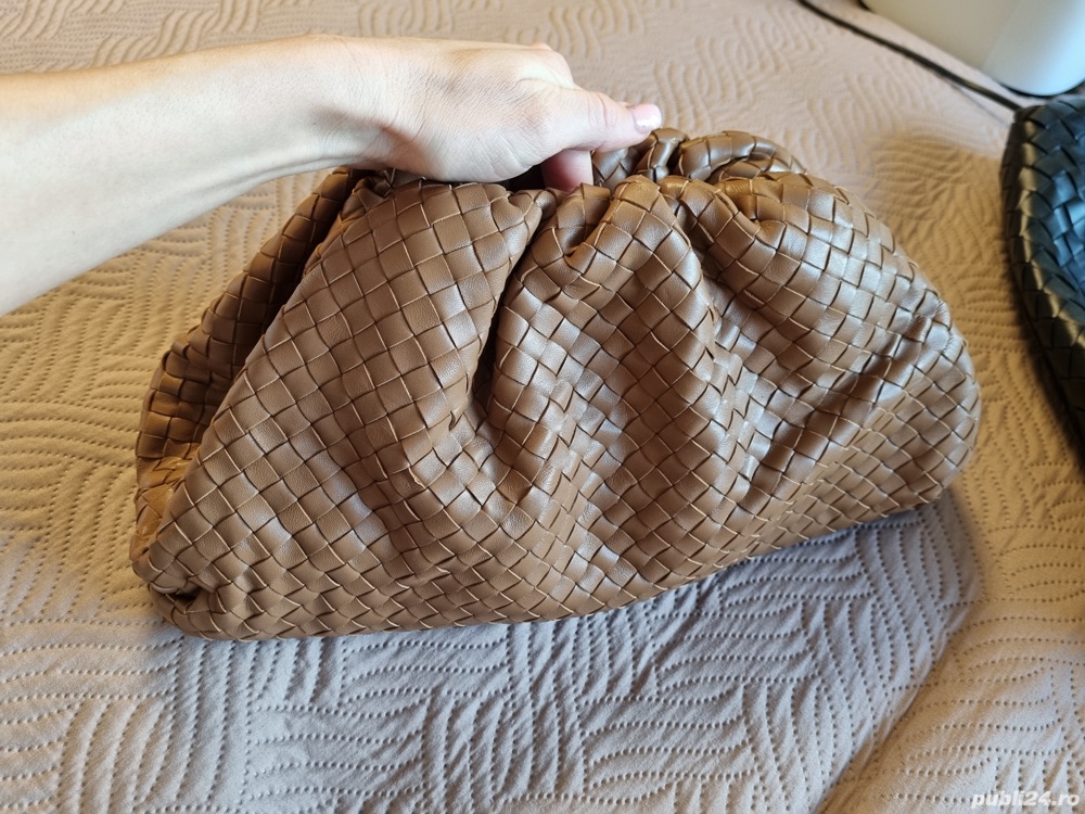 Bottega Veneta geanta
