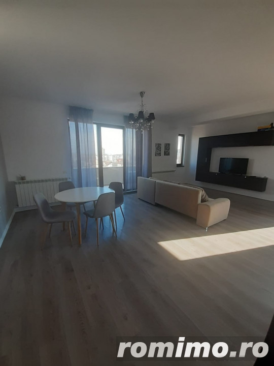 Delfinariu, spatiu birouri, 3 camere, 95 mp.