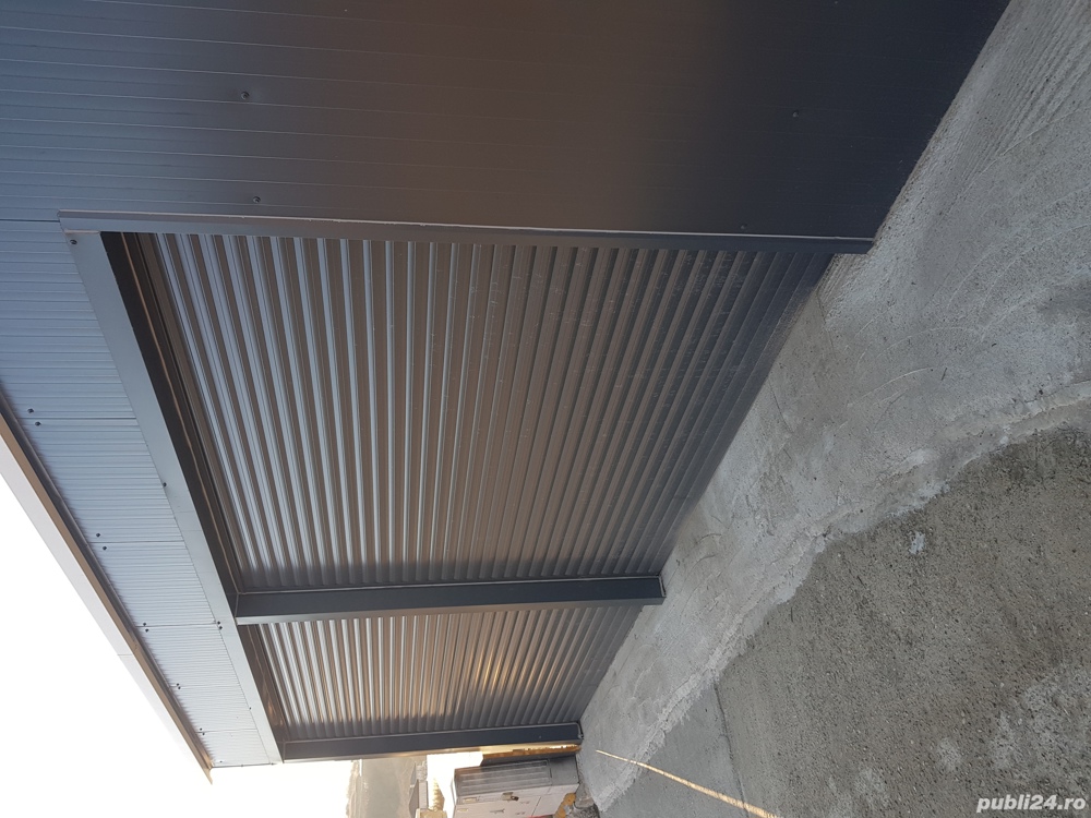 Usi garaj tip rulou la comanda