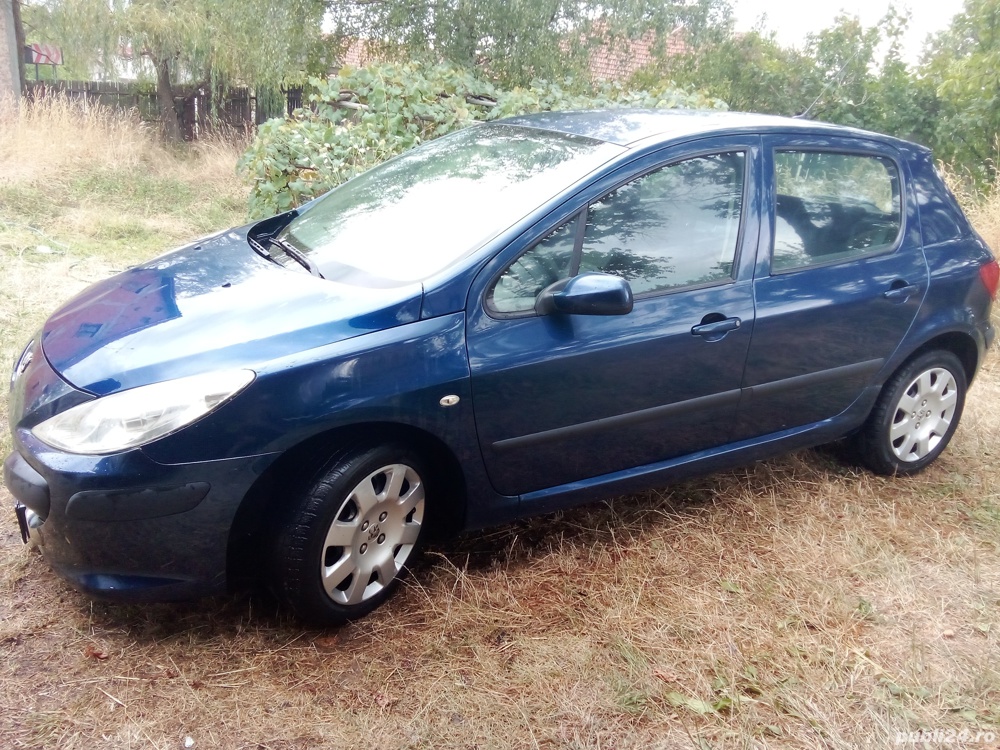 Dezmembrez Peugeot 307 hdi