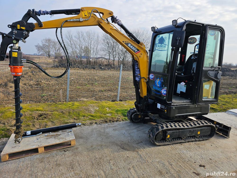 Miniexcavator sapaturi si inchiriez 