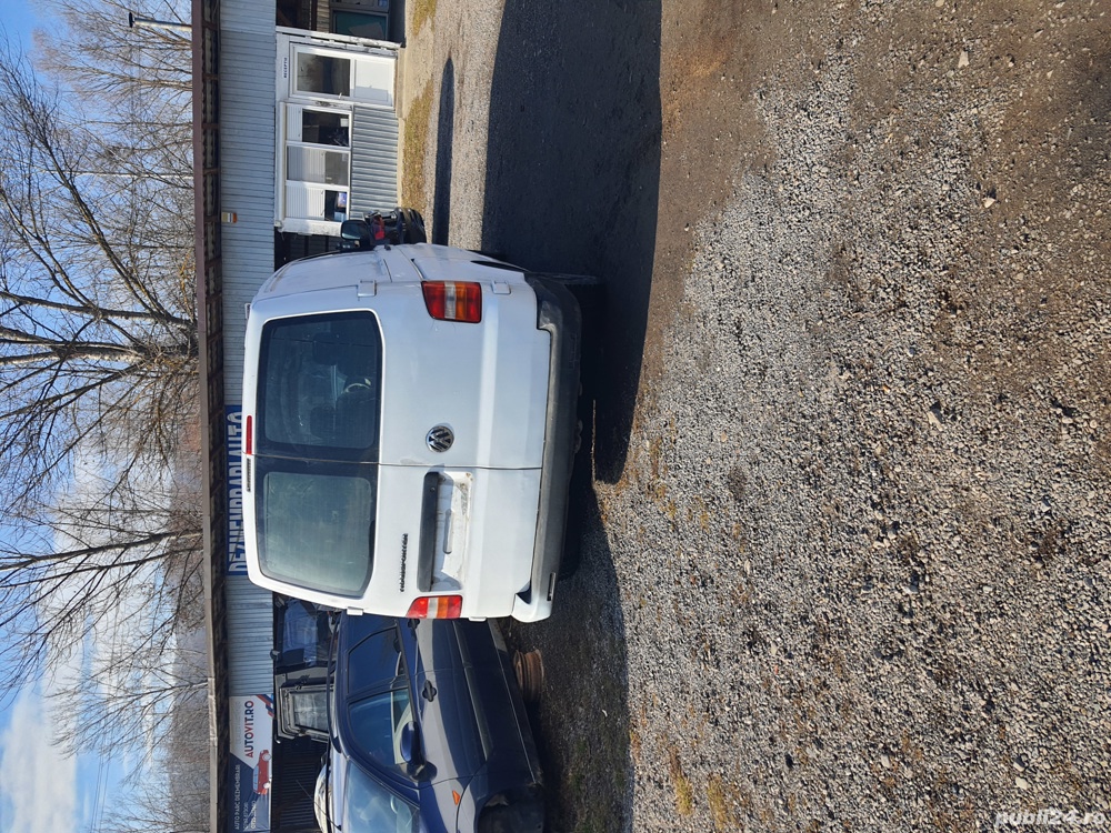 Dezmembrez Volkswagen Transporter 1.9 TDI an 2007