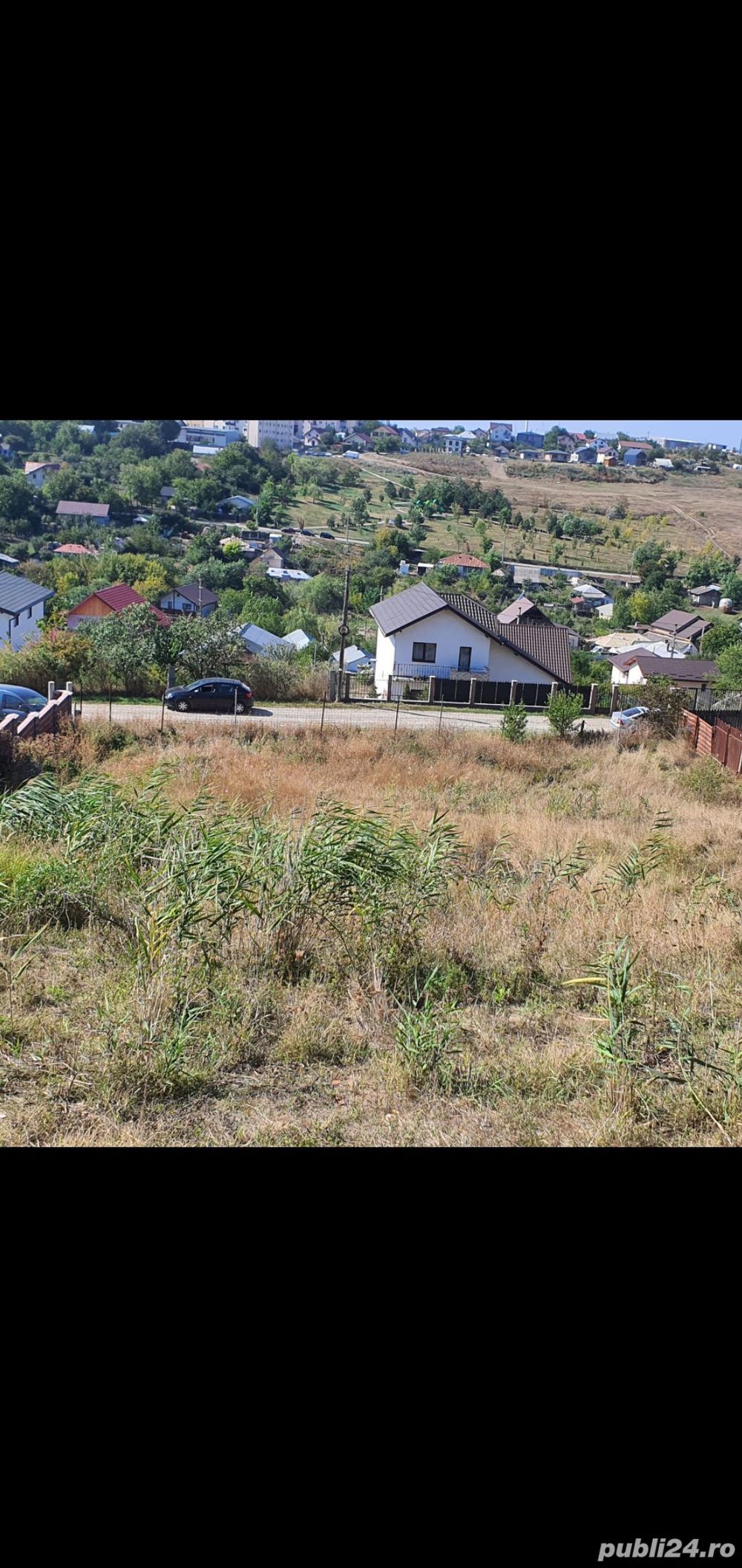Vând teren în valea lupului