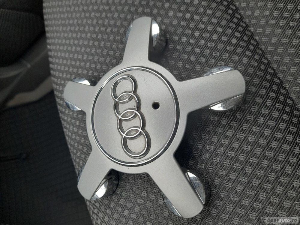 1 capac janta aliaj Audi