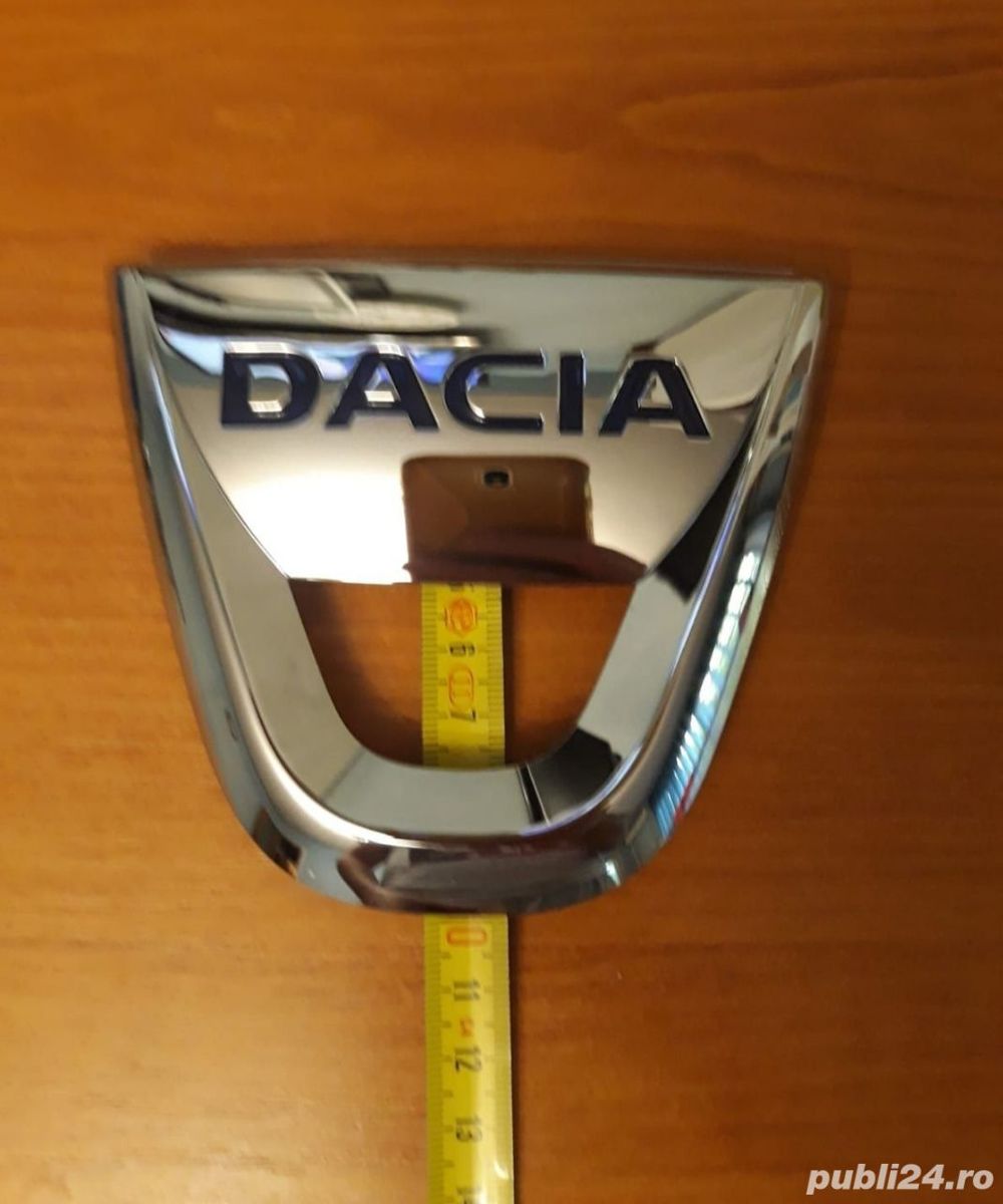 Sigle și embleme dacia