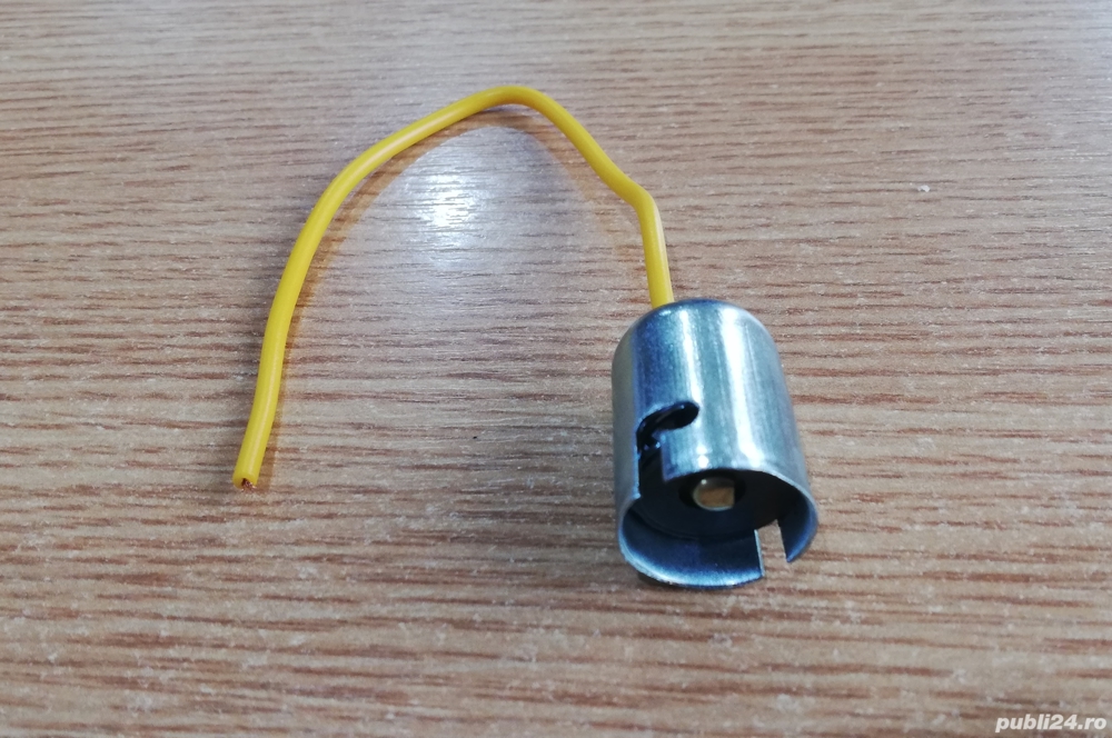 Fasung pentru bec pară sau pentru bec cireașă, pentru lampă stop spate sau lampă de gabarit, NOU