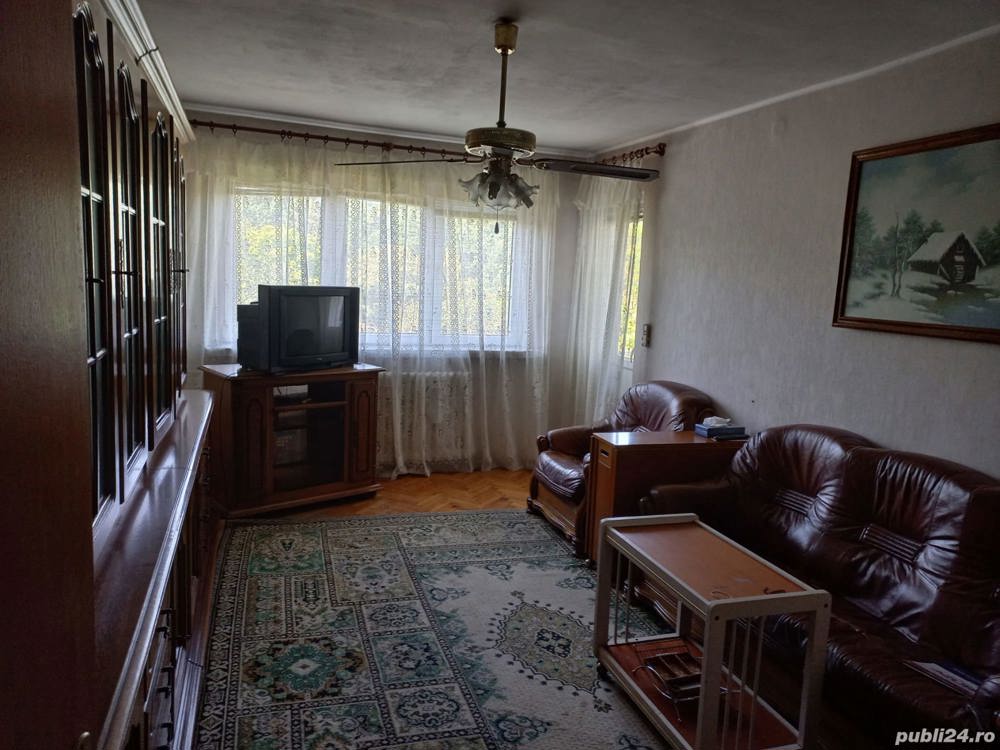 Vand apartament Pitesti