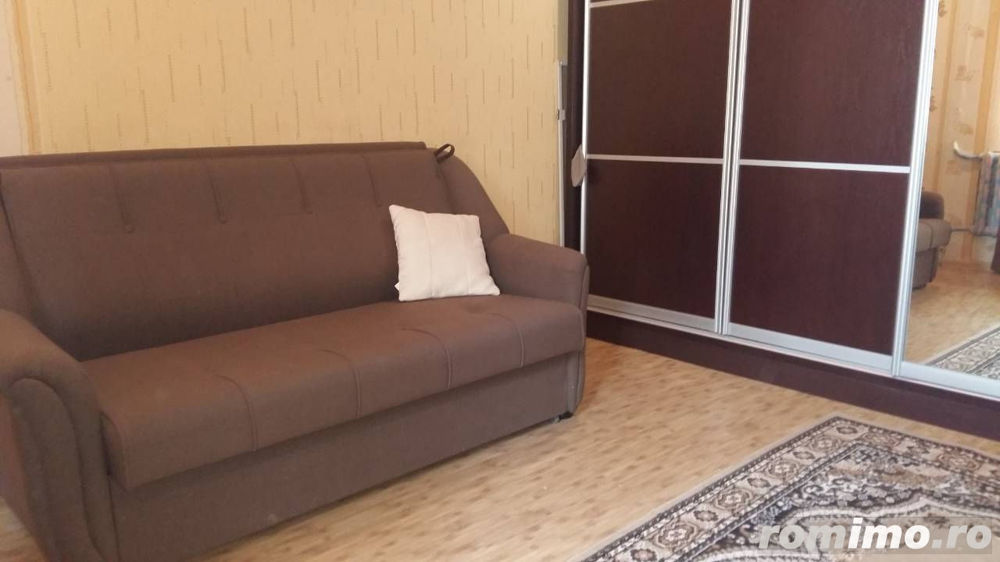 Garsoniera de inchiriat in zona 13 Septembrie