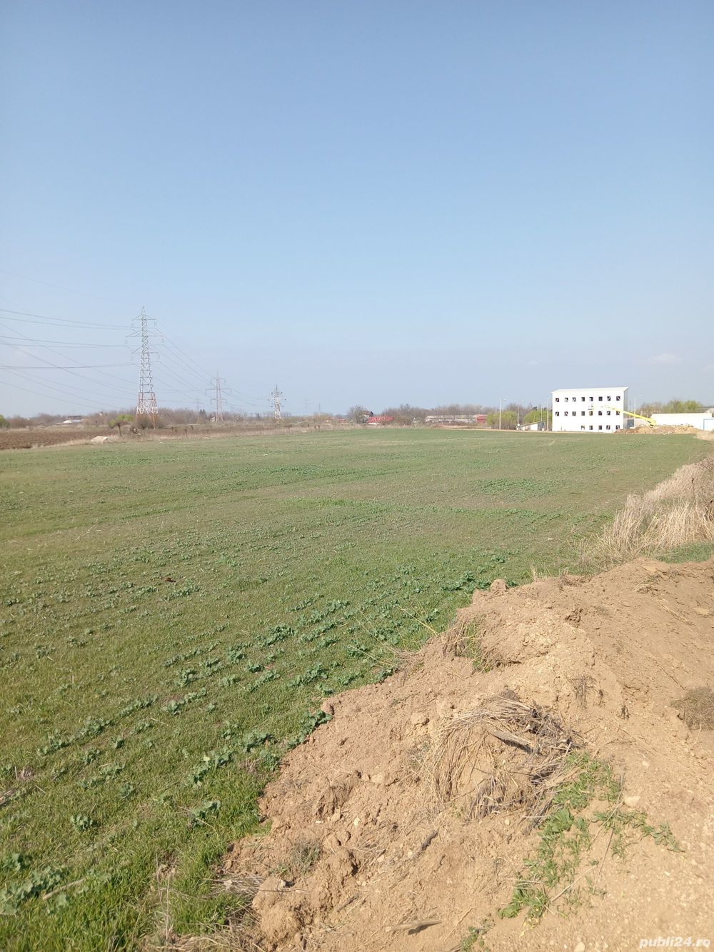 Stefanestii de jos,20000 m2, dubla deschidere 107mlsi 250ml, Dedeman Metro Auchan intravilan