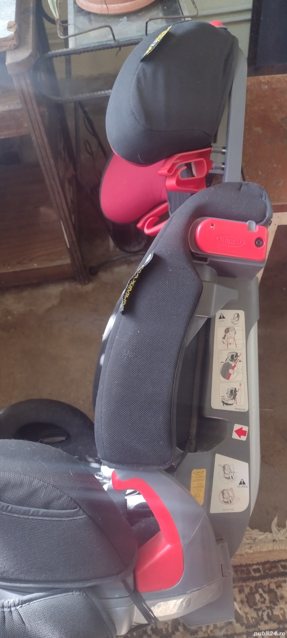Vând scaun auto pentru copii 
