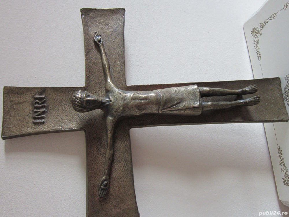 rar Cruce Crucifix Corpus Christi bronz masiv design brutalist Weinert